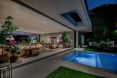 1012 North Hillcrest Road Beverly Hills California 15
