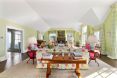 310 Murray Place Southampton 12