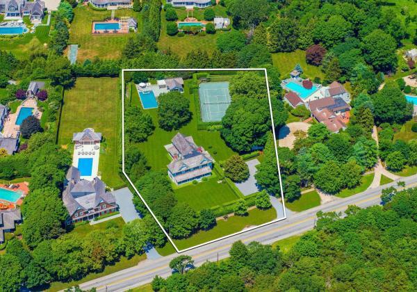 72 Quogue Street Quogue Main