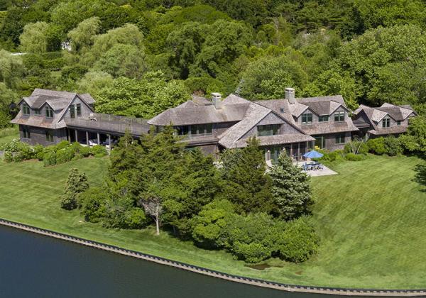 The Luxurious Allure Of Holly In The Hamptons 1