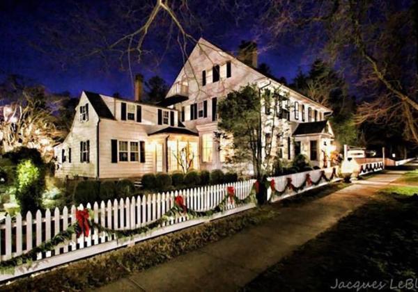 East Hampton Holiday Tour 1