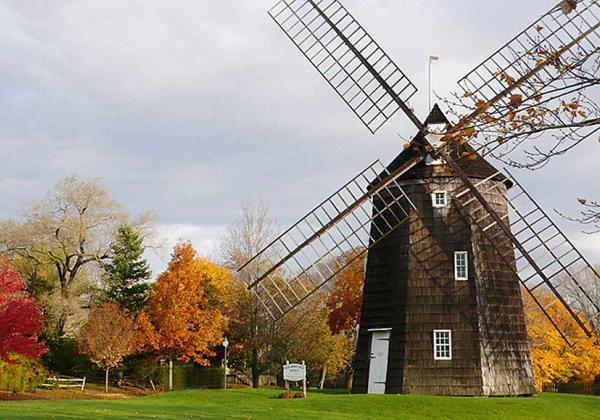 East Hampton Village Fall Festival Weekend