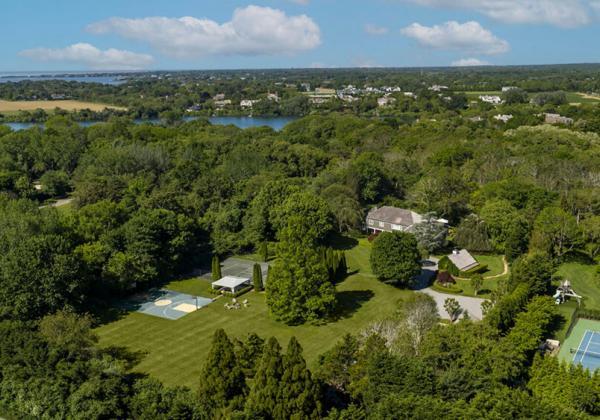 Bridgehampton Estate on 5 Landscaped Acres Main