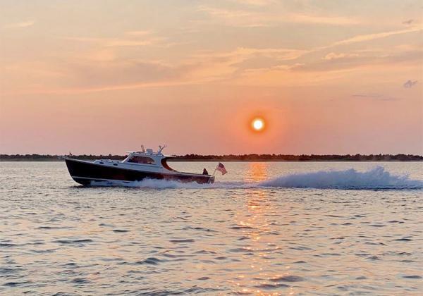 Cruise Control Barton and Gray Main